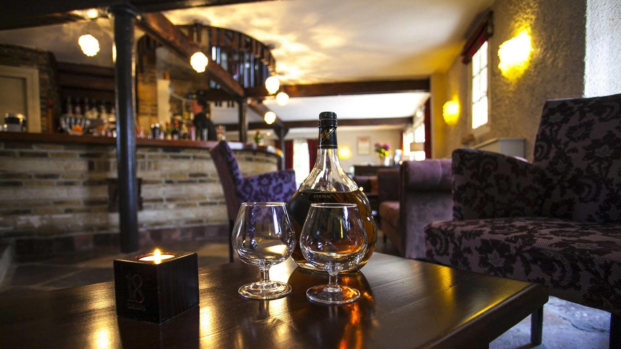兰布尔 Moulin De Mombreux酒店 外观 照片